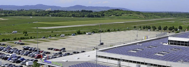 Blick von der Messe Freiburg hinber z...neue SC-Stadion gebaut werden knnte.   | Foto: Ingo Schneider