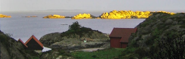 Zimmer mit Ausblick: im Ferienhaus auf  Karmoey vor der westnorwegischen Kste   | Foto: Franz Lerchenmller