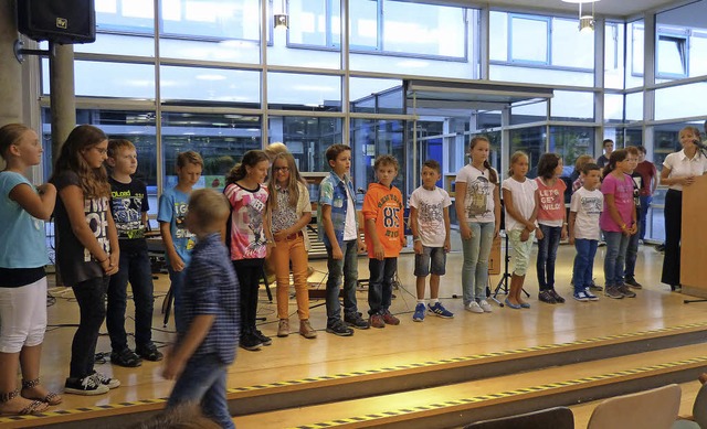Groe Vorfreude bei der Klasse 5c und ...euen Gemeinschaftsschule in Ihringen.   | Foto: Susanne Bremer