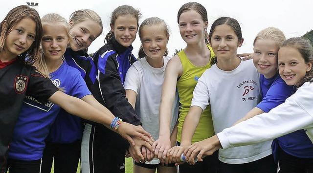 Zur U-14-Mdchenmannschaft des TV Wehr...men, Alina Mller und Sophie Litschka   | Foto: ZVG