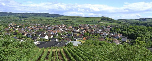 Blick auf Sasbach und seine Ortsteile ...Fahrplan fr die nchsten zehn Jahre.   | Foto: Roland Vitt