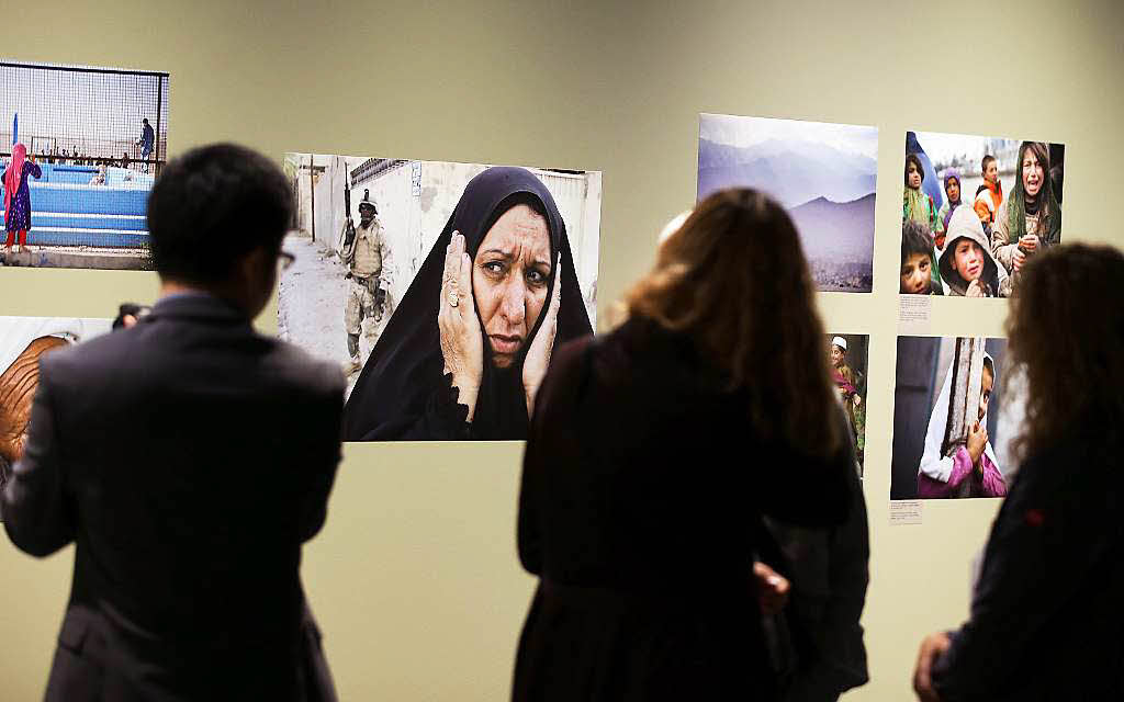 Fotos von Anja Niedringhaus,d er in Afghanistan ums Leben gekommenen Kriegsfotografin