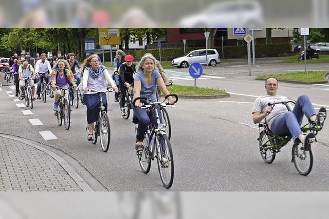 Petitionieren und Radfahren fr ein besseres Klima