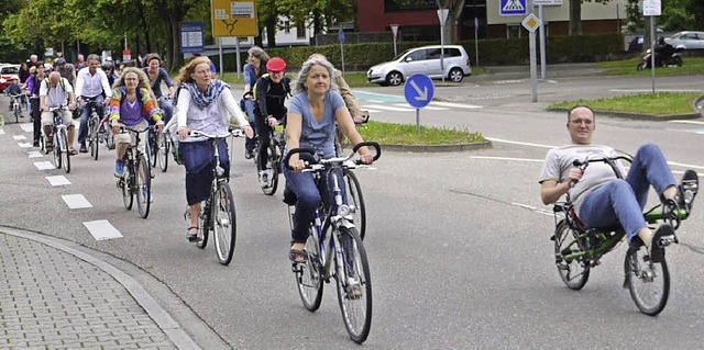 Wenn eine Fahrradgruppe eine &#8222;kr...siert in Offenburg diese Aktionsform.   | Foto: Privat