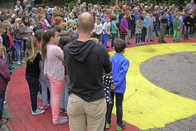 Kiss and go -Aktion an der Ettenheimer Grundschule