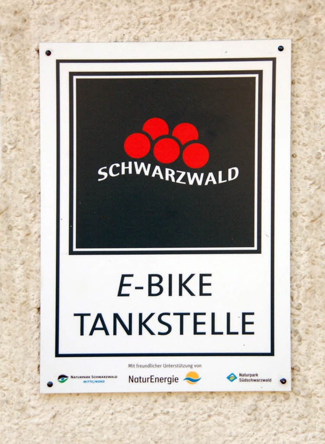 Auftanken: Strom frs E-Bike gibt&#8217;s an mehr als 170 Tankstellen   | Foto: Markus Maier