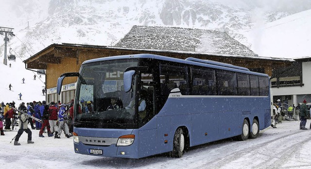 Gesellig und bequem: Skireisen mit dem Bus  | Foto: IBV