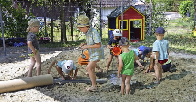 Die Kindergartengebhren steigen in Efringen-Kirchen  zum 1. Januar 2015.   | Foto: langelott