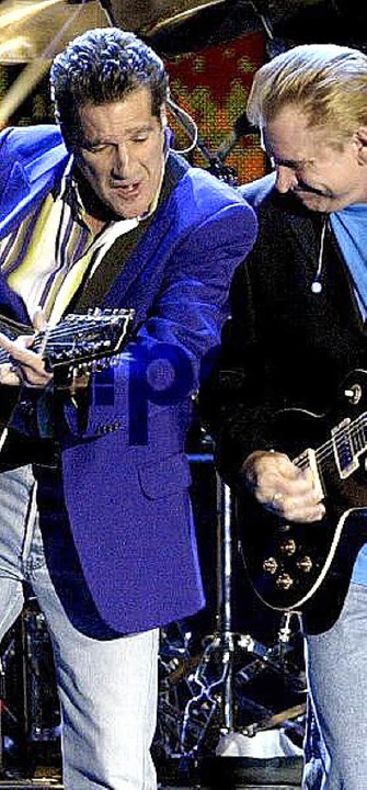 Glenn Frey (links) und Joe Walsh von d...ngenen Hotel California passiert ist.   | Foto: Fotos: DPA/Jacqueline Berle