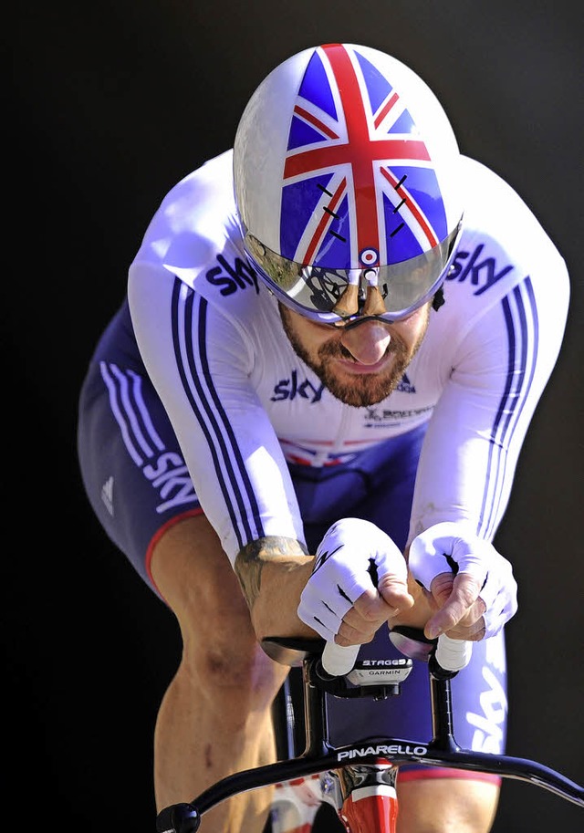 Nicht nur windschnittig und modisch top: Bradley Wiggins   | Foto: AFP