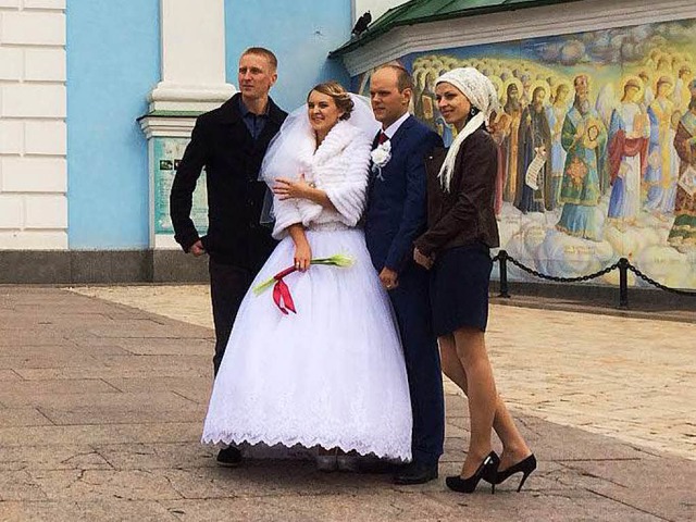 Im Osten ist Krieg, in Kiew wird geheiratet.  | Foto: Thomas Fricker