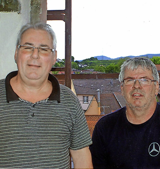 Das Riegeler Storchenbetreuerteam: Martin Burkard (links) und Georg Mordhorst.   | Foto: Privat