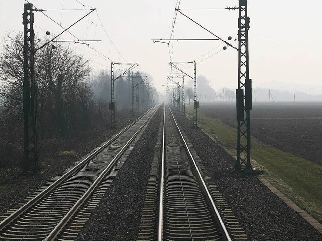 Eine defekte Signalanlage hat den Verk...Rheintalstrecke zum Erliegen gebracht.  | Foto: Bastian Henning