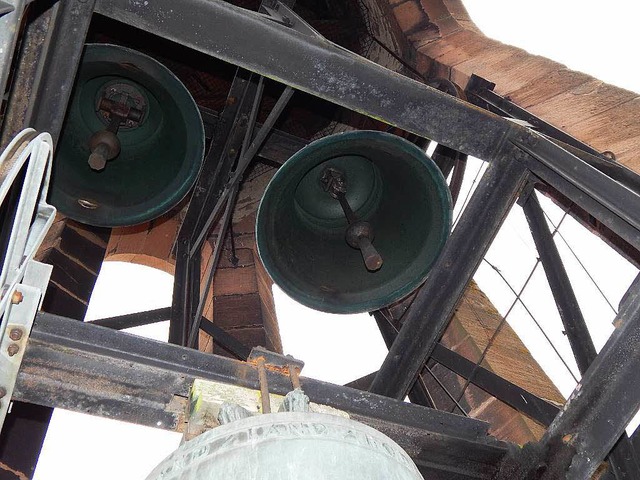 Verrostet: Der Glockenstuhl der evange...ldkirch muss dringend erneuert werden.  | Foto: Sylvia Timm
