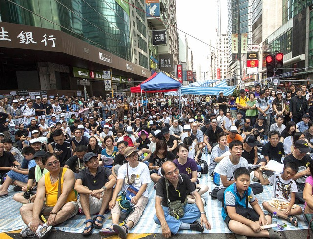 Ziviler Ungehorsam auf Hongkongs Stra...e es ein gut organisiertes Straenfest  | Foto: afp