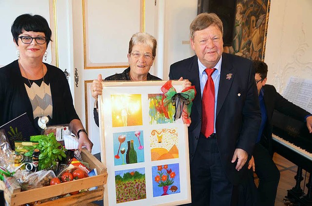 Zum 65. Geburtstag von OB Richard Leib...erterich-Wisser (l.) und Silvia Kraus.  | Foto: Sylvia Timm