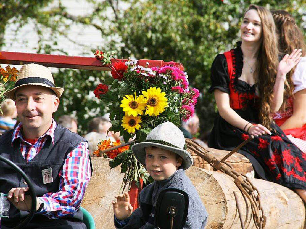 Impressionen vom Erntedankumzug in Niederwihl