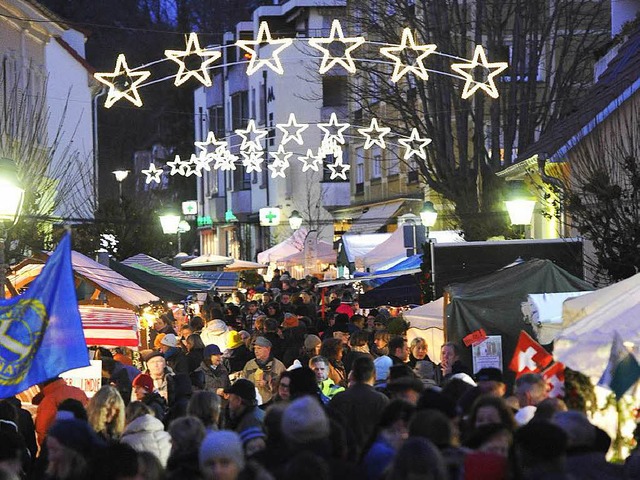 Druggete am Lindle-Weihnachtsmarkt &#8...mochten viele Besucher und Betreiber.   | Foto: Volker Mnch