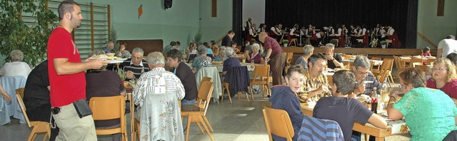 Der SV Istein veranstaltete am Sonntag...sikvereins in der Festhalle des Dorfs.  | Foto: Regine Ounas-Krusel