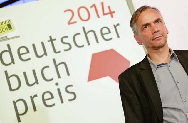 Er hat ihn: Lutz Seiler ist  Trger des Deutschen Buchpreises   | Foto: dpa