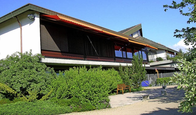 Das Freimter Hallenbad wurde energeti...erbrauchte die Gemeinde  mehr Energie.  | Foto: Jahn