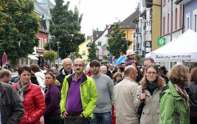 So viele Besucher wie beim  Bauernmark...ht die Servicegemeinschaft am Sonntag.  | Foto: archivfoto: kerckhoff