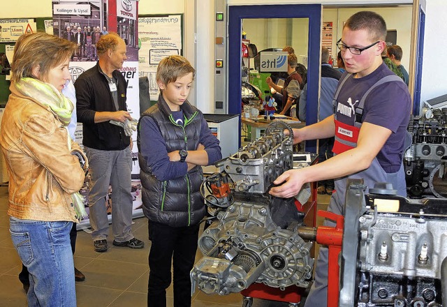 Vielleicht was mit Technik? Gesprche ...ubis sollen Orientierungshilfe geben.   | Foto: Thomas Winckelmann