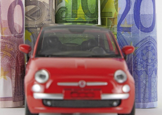 Geld frs Auto fliet  nicht mehr ans Finanzamt.   | Foto: dpa