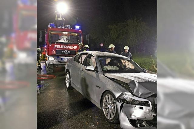 Unfall auf der L 125 mit acht Verletzten