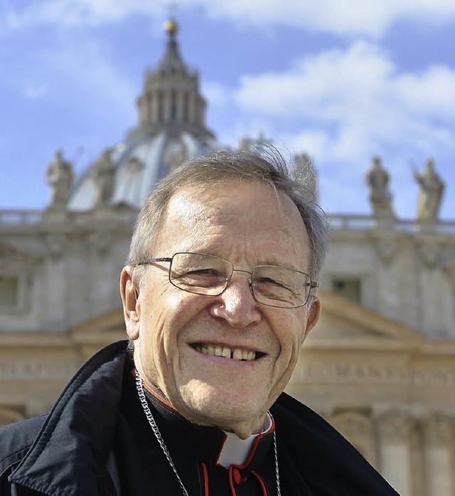 Kardinal Kasper vor dem Petersdom   | Foto: AFP