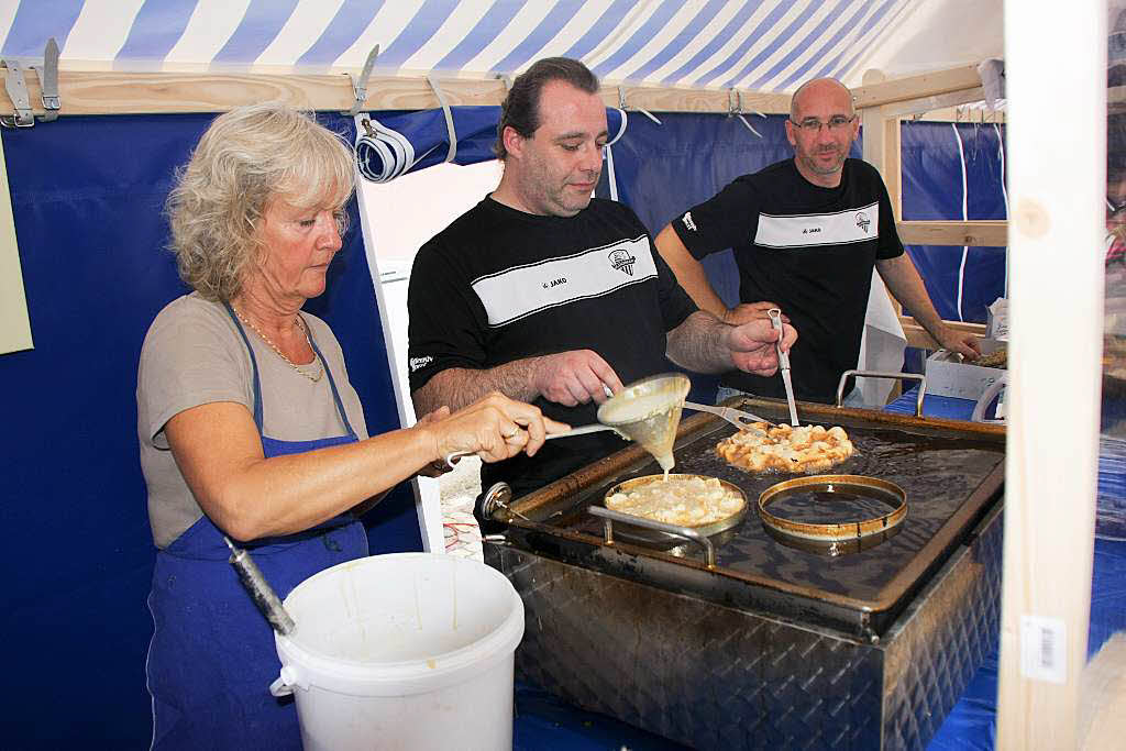 Alemannischer Brotmarkt in Endingen: Striebele beim SV Endingen