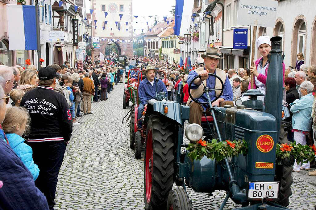 Liebevoll gepflegte Oldtimer und echte Raritten boten die Endinger Traktorenfreunde.