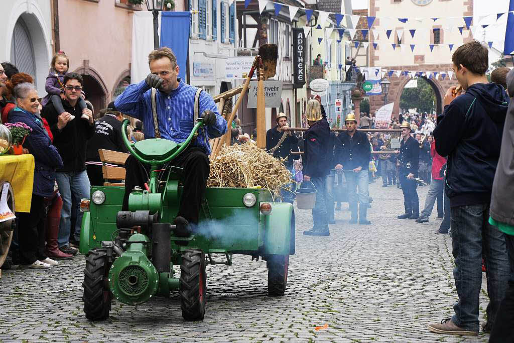 Getreidetransport fr die Drescher des Amolterer Musikvereins