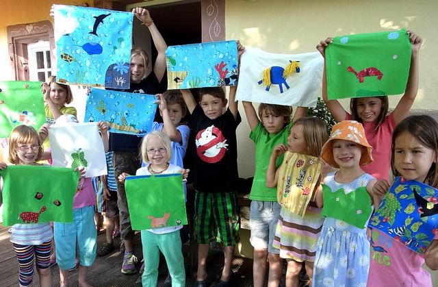 Ihren Spa hatten die Kinder aus Schal...malen im Rahmen des Ferienprogrammes.   | Foto: Privat