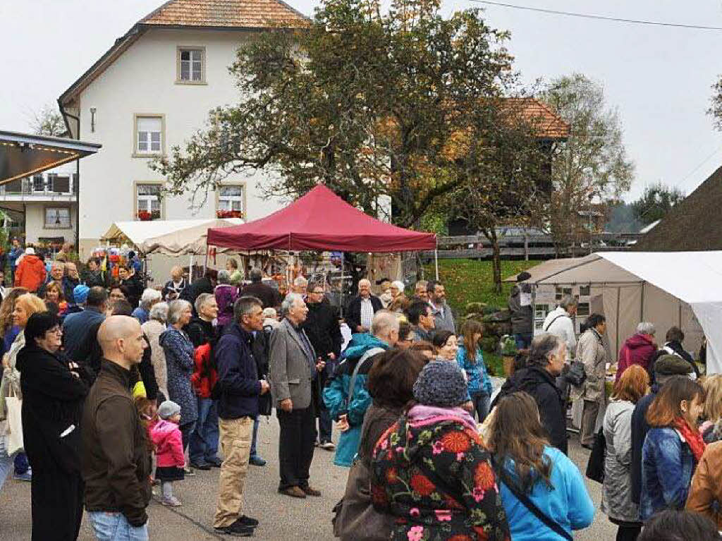 Bunt und vielfltig war das Angebot beim Erntemarkt auf dem Klausenhof.