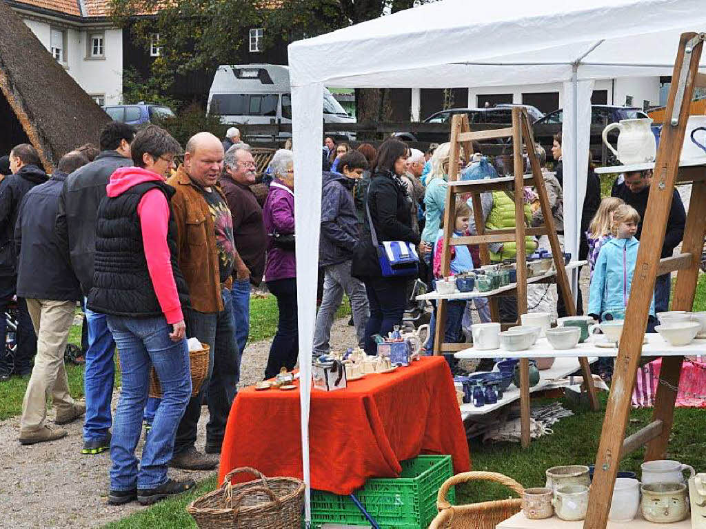 Bunt und vielfltig war das Angebot beim Erntemarkt auf dem Klausenhof.