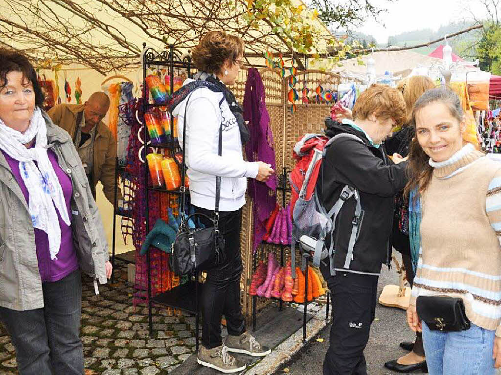 Bunt und vielfltig war das Angebot beim Erntemarkt auf dem Klausenhof.