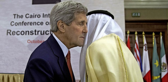 US-Auenminister Kerry und sein Kollege aus Kuwait in Kairo   | Foto: AFP