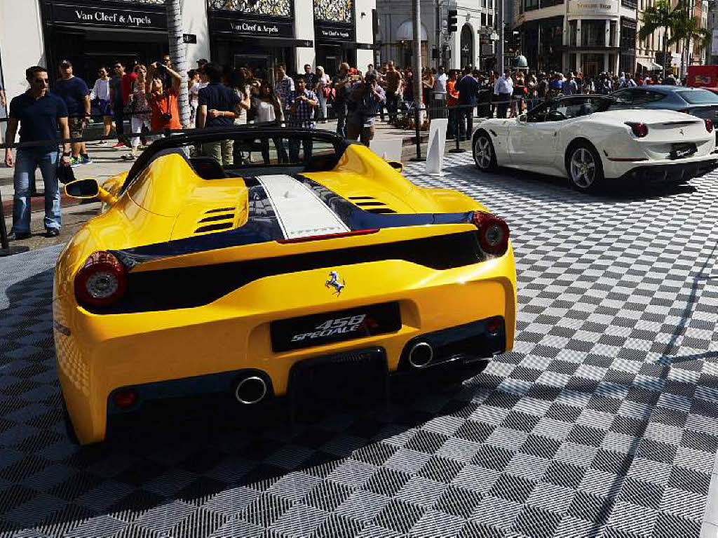 60 Jahre Ferrari in den USA. 60 Jahre Ferrari in den USA.