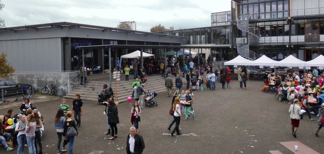 Auf dem Campus wurde gefeiert: Die Fre...S-Tag mit ihrem 25-jhrigen bestehen.   | Foto: Daniel Scholaster