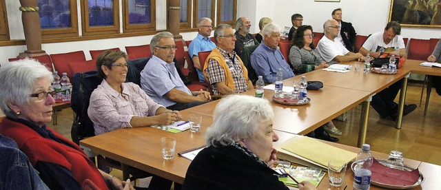 Seniorenforum in Kenzingen: Zum sechst...erwaltung. Getagt wurde im Brgersaal.  | Foto: Ilona Hge