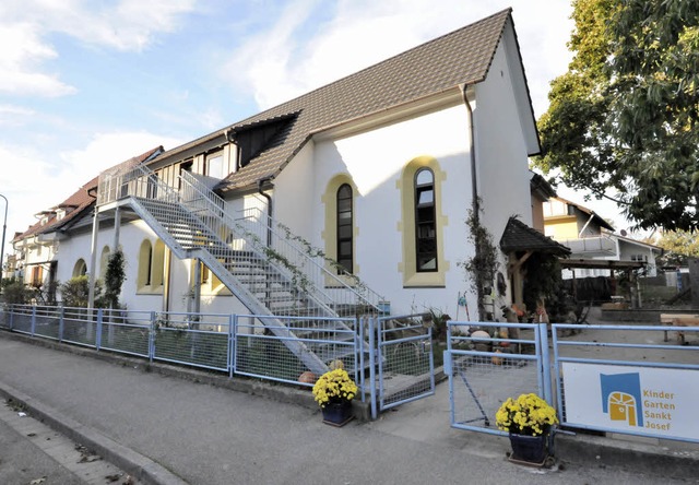 Trotz groer Stahltreppe ist dem Kinde...zuvor als Kirchlein genutzt worden war  | Foto: Markus Zimmermann               