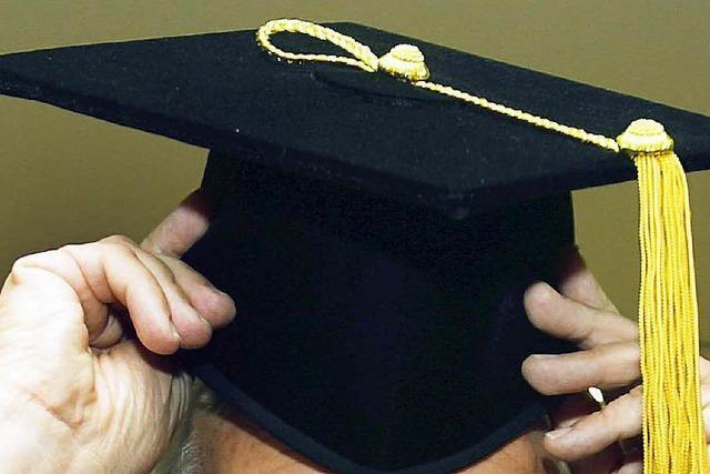 Hochschulen sollen akademische Titel in Eigenregie vergeben