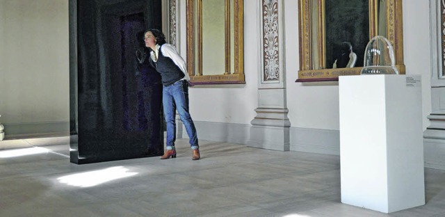 Simone Jung, Kuratorin des Museum Bied...ssinger Knstlerin Smiljana Nikolic.    | Foto: Faigle