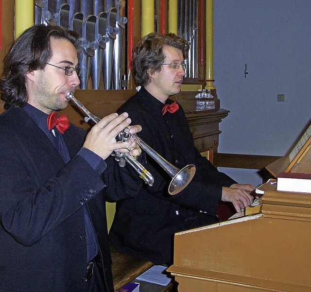 Das Duo Presto (Alexander Pfeiffer, li...nk Zimpel) konzertiert in der Kirche.   | Foto: Veranstalter