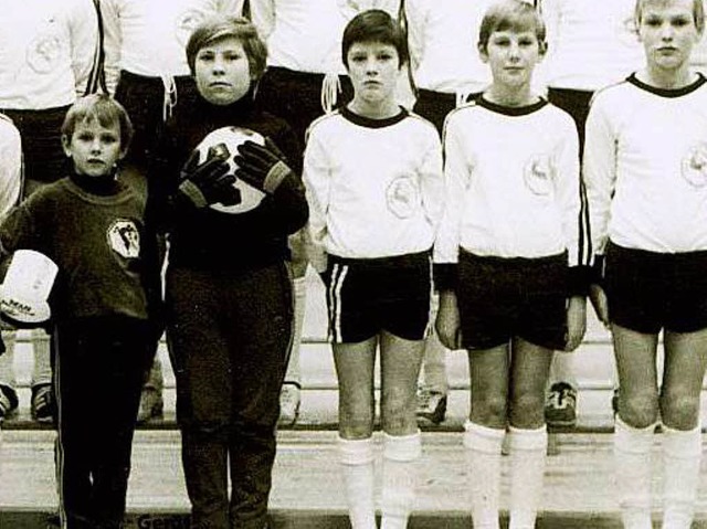 Jogi Lw (Mitte) in jungen Jahren.  | Foto: zvg
