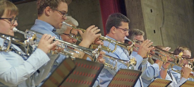 Das starke Trompetenregister der Stadtmusik Zell   | Foto: Verena Wehrle