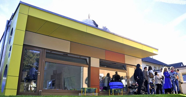 Fr die kleinen Muse des Kindergarten...tten: der  Anbau in bunter Kseoptik.   | Foto: Julius Steckmeister