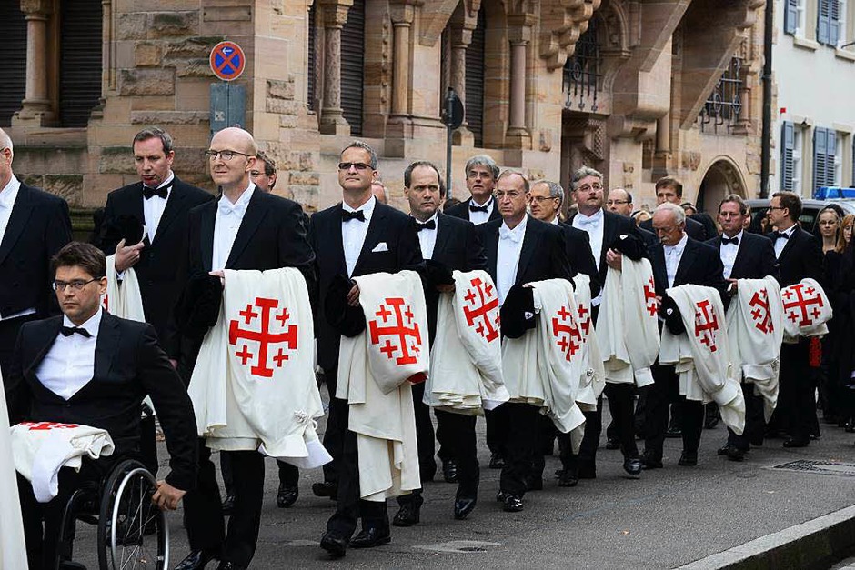 Mittelalterliche Tradition im Freiburger Münster (Foto: Rita Eggstein) Mittelalterliche Tradition im Freiburger Münster (Foto: Rita Eggstein)
