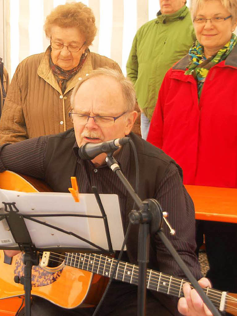 Manfred Meister hatte eine Dinkelberg-Hymne komponiert.